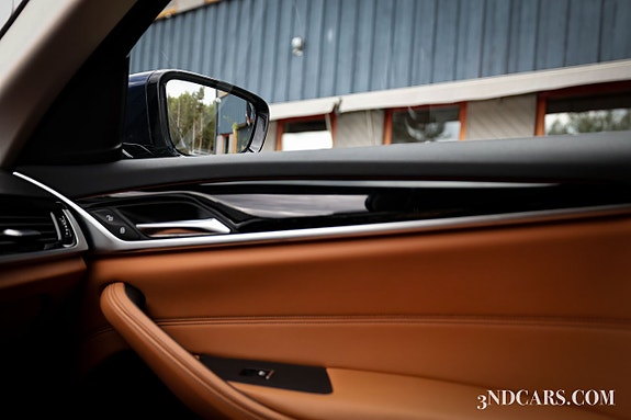 BMW 530e 13 of 19