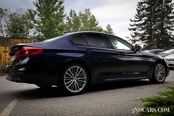 BMW 530e 5 of 19