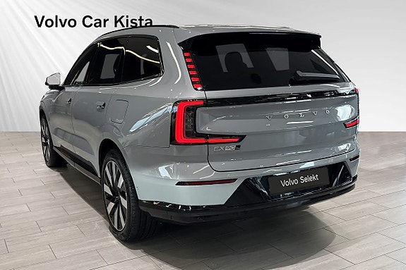 Volvo EX90 4 of 30