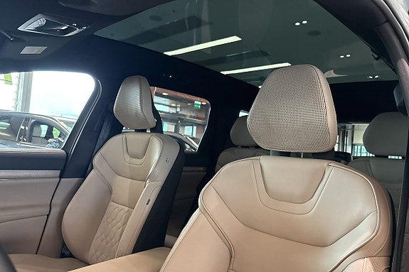 Volvo EX90 20 of 30