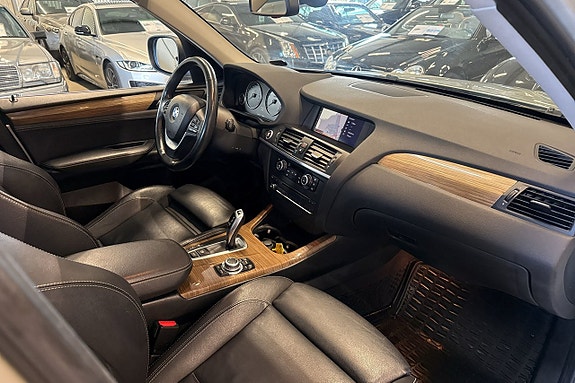 BMW X3 19 of 21
