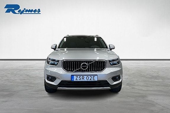 Volvo XC40 5 of 18