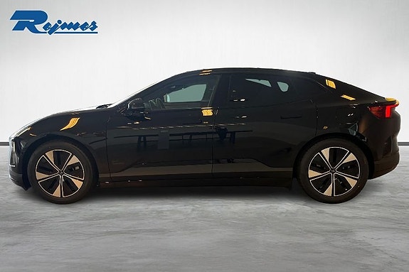 Polestar 4 3 of 23