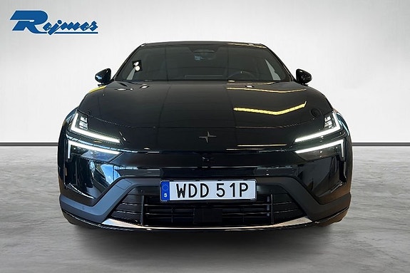 Polestar 4 5 of 23