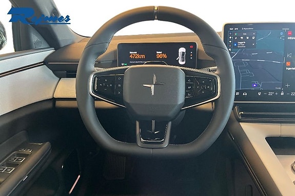 Polestar 4 9 of 23