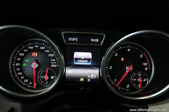 Mercedes-Benz GLE250 d 14 of 19