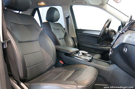 Mercedes-Benz GLE250 d 10 of 19