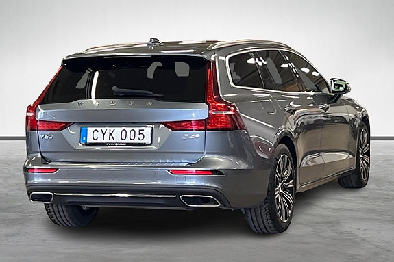 Volvo V60 9 of 19