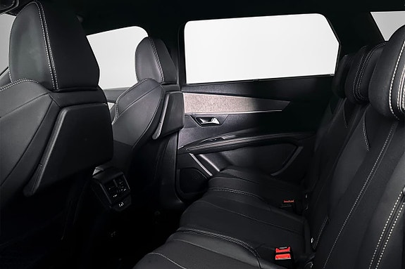 Peugeot 5008 7 of 19