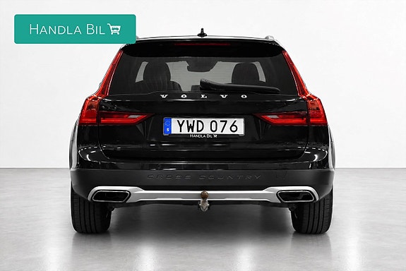 Volvo V90 Cross Country 6 of 29
