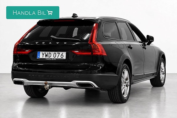 Volvo V90 Cross Country 5 of 29