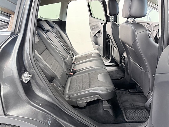 Ford Kuga 7 of 15