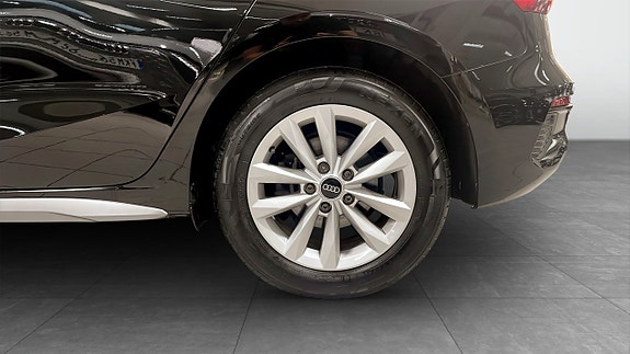 Audi A3 6 of 12