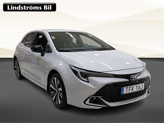 Toyota Corolla 3 of 22