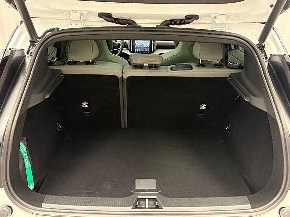 Volvo EX30 17 of 20