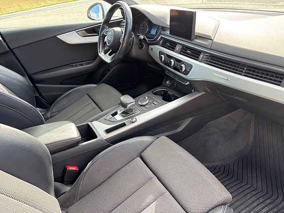 Audi A5 3 of 6