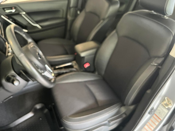 Subaru Forester 10 of 16