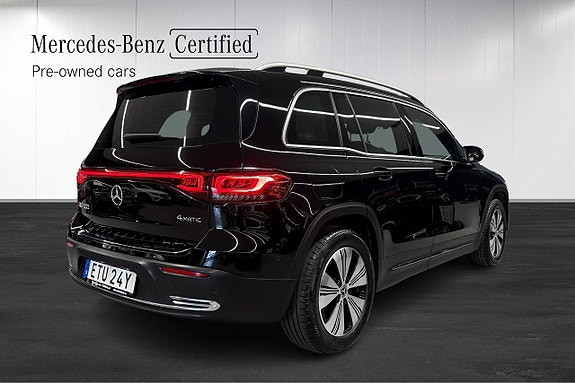 Mercedes-Benz EQB300 4 of 11