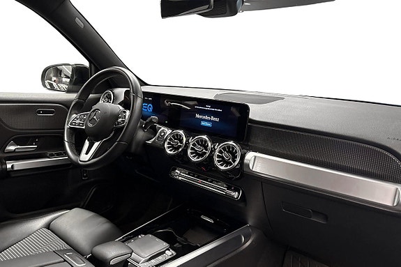 Mercedes-Benz EQB300 9 of 11