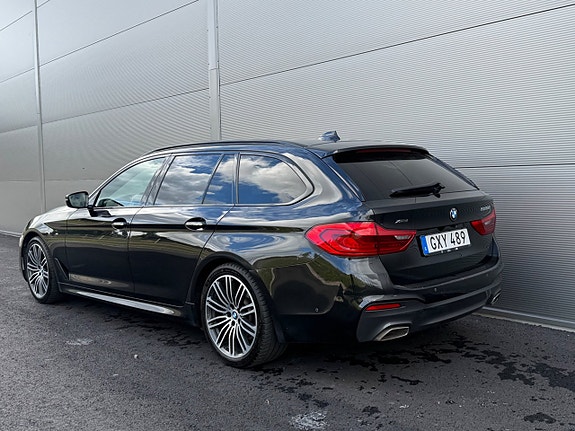 BMW 520d 3 of 19