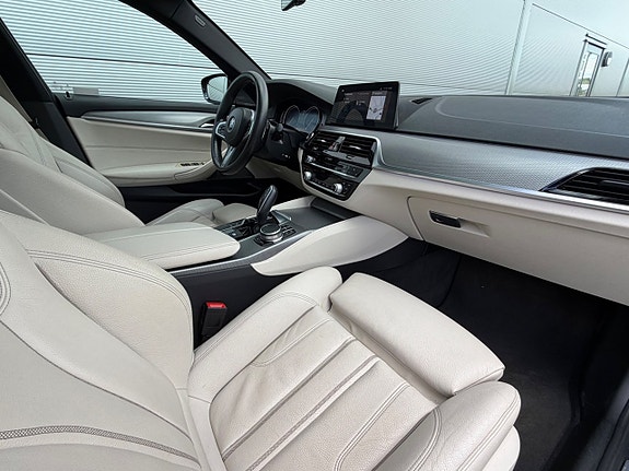 BMW 520d 13 of 19