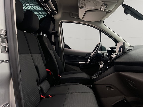 Ford Transit Connect 25 of 30