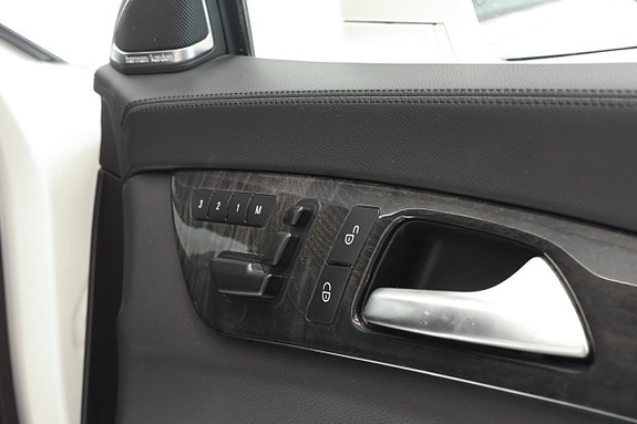 Mercedes-Benz CLS350 10 of 20