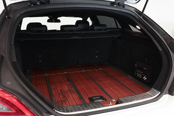 Mercedes-Benz CLS350 17 of 20
