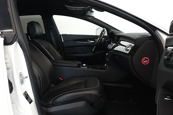 Mercedes-Benz CLS350 8 of 20
