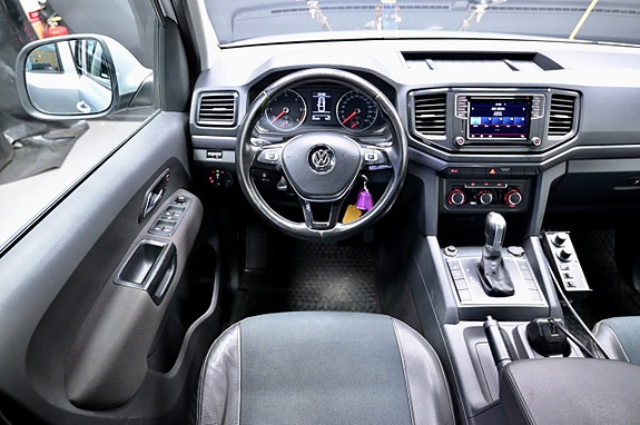 Volkswagen Amarok 12 of 19