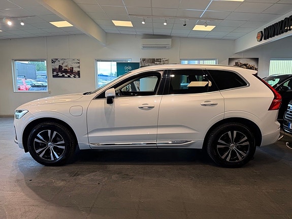 Volvo XC60 25 of 28