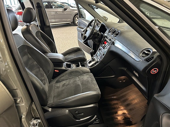 Ford S-MAX 19 of 23