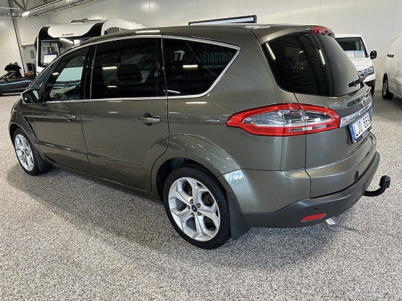 Ford S-MAX 2 of 23