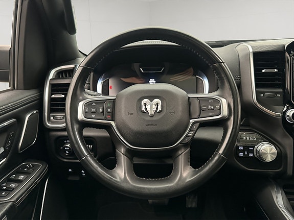 Dodge RAM 1500 18 of 30