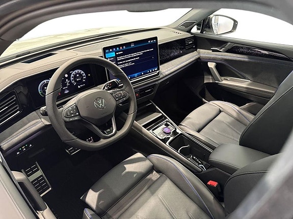 Volkswagen Tiguan 7 of 23