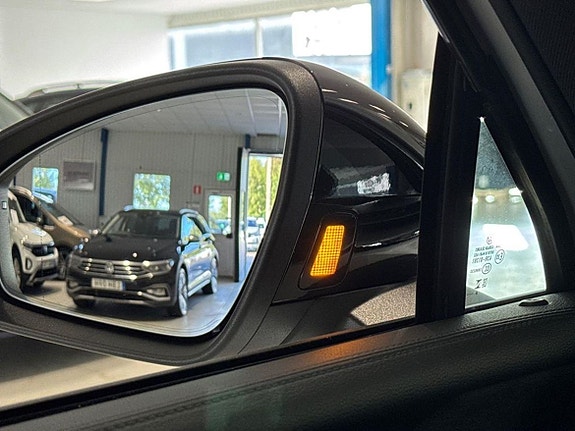 Volkswagen Tiguan 15 of 23
