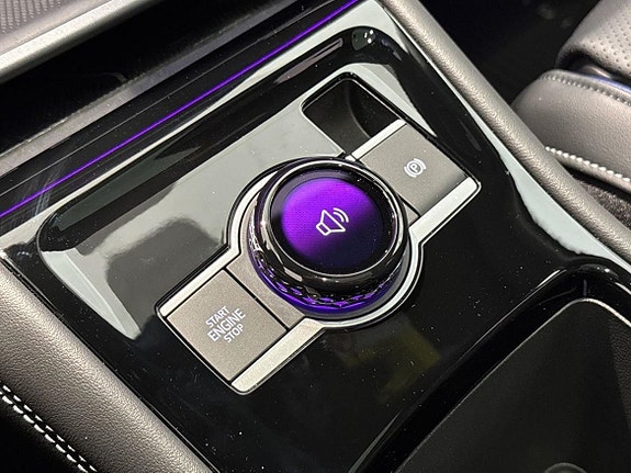 Volkswagen Tiguan 13 of 23