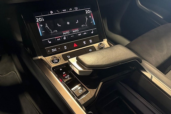 Audi Q8 19 of 25