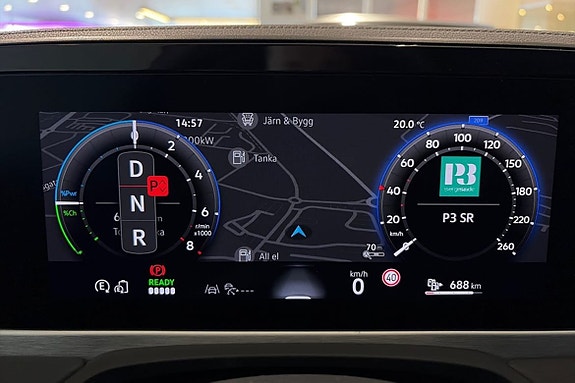 Volkswagen Passat 13 of 25