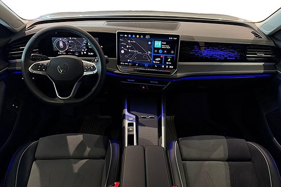 Volkswagen Passat 11 of 25