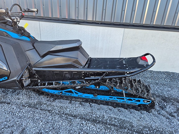 Polaris 650 RMK 4 of 5