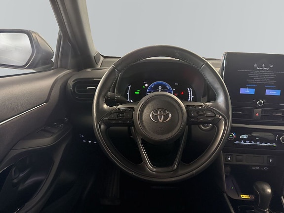 Toyota Yaris Cross 9 of 15