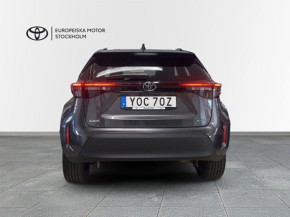 Toyota Yaris Cross 4 of 15
