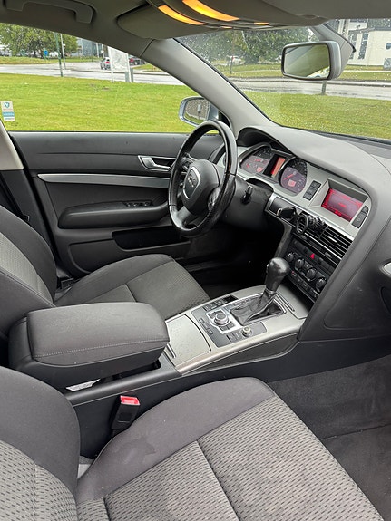 Audi A6 6 of 6