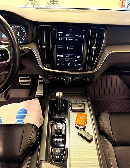 Volvo S60 14 of 21