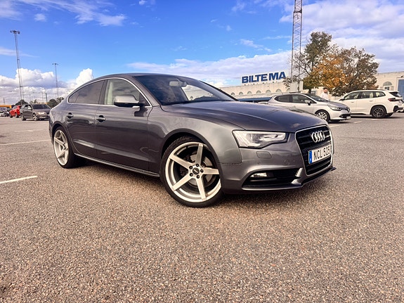 Audi A5 2 of 6