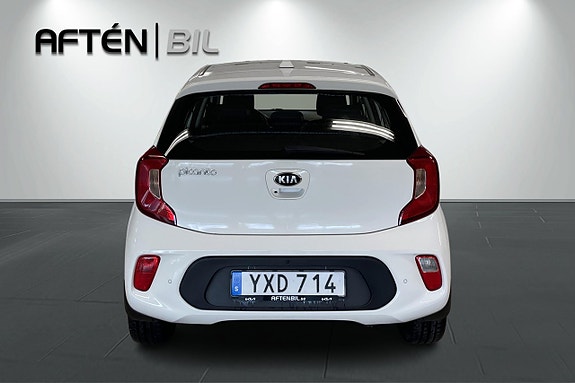 Kia Picanto 9 of 19
