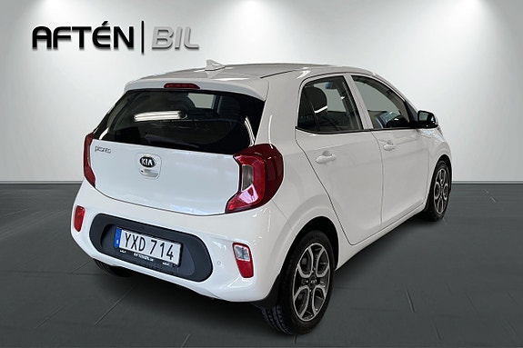 Kia Picanto 10 of 19