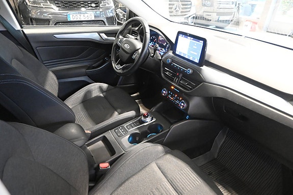 Ford Focus 10 of 28