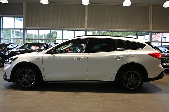 Ford Focus 2 of 28